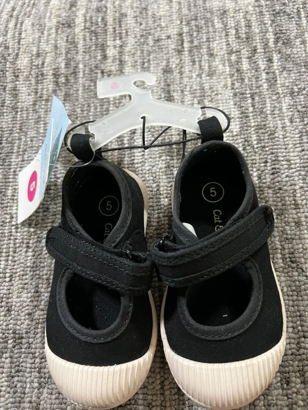 Cat & Jack Toddler Marina Hook and Loop Closure Mary Jane Sneakers Size 5